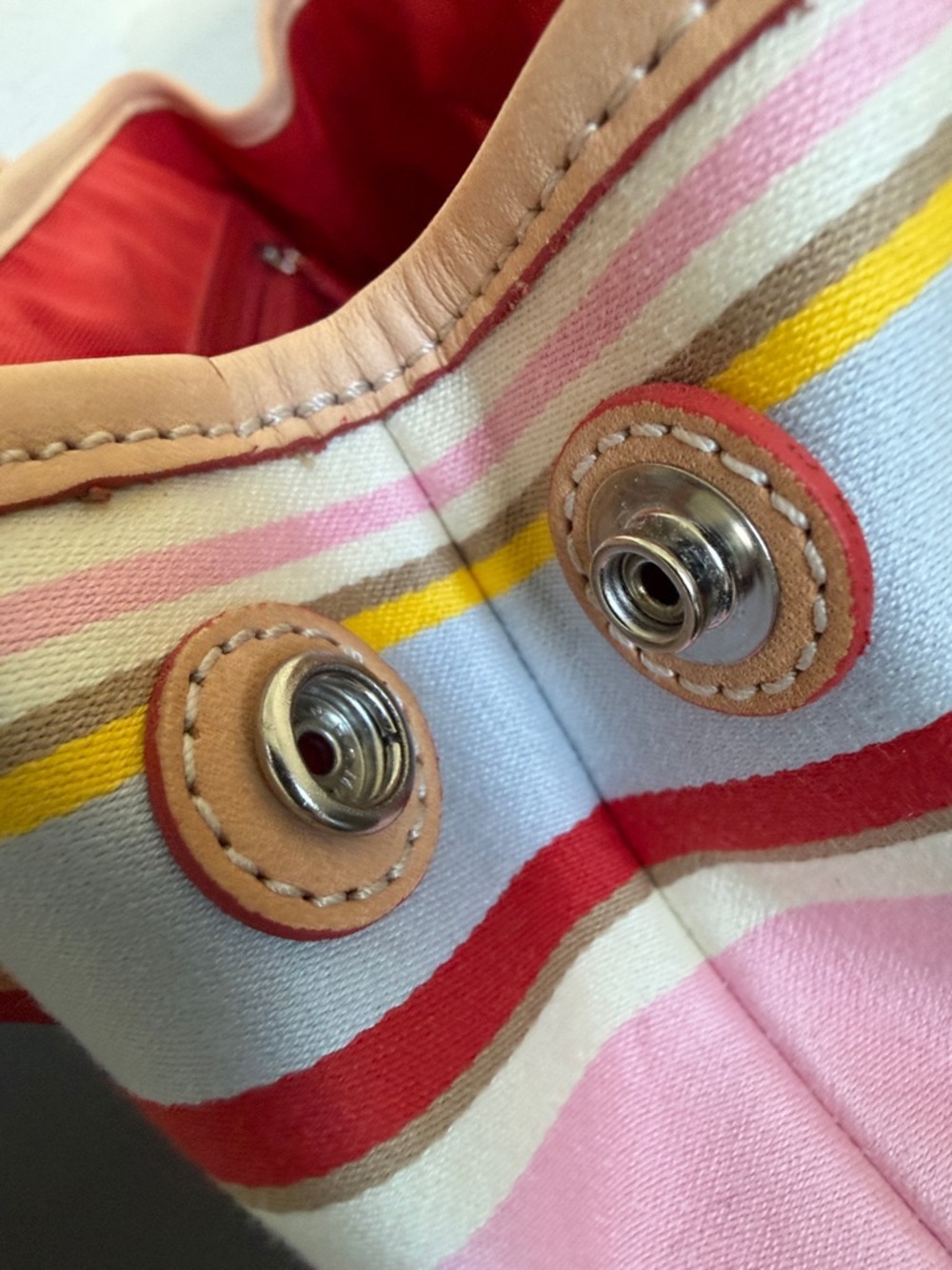 VINTAGE Coach Pink Multi-Stripe Leather-Trim Satchel with Floral Charm(LIKE NEW) - Picture 14 of 16